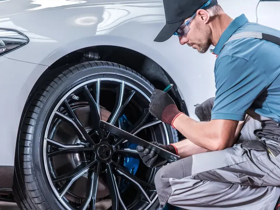 Gommista Meccanico Catena Di Distribuzione Via Guido Rey Torino